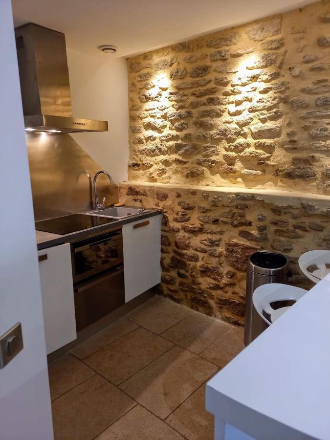 Les Chambres Du Vieux Bistrot Cabrieres-d'Avignon Luaran gambar