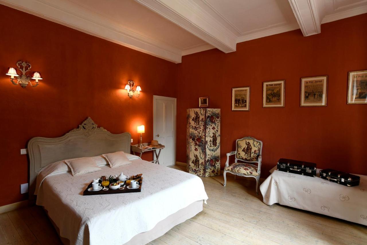 Les Chambres Du Vieux Bistrot Cabrieres-d'Avignon Luaran gambar