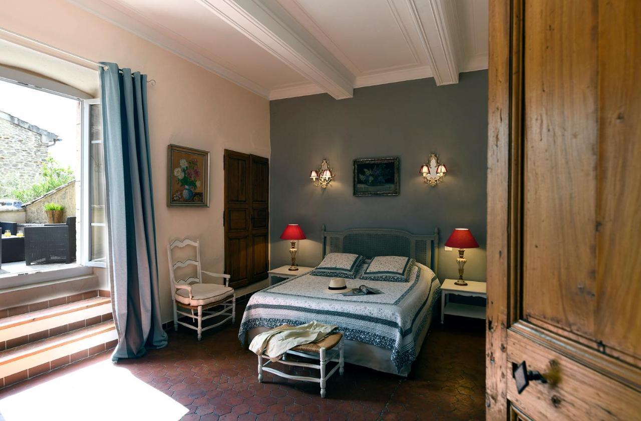 Les Chambres Du Vieux Bistrot Cabrieres-d'Avignon Luaran gambar